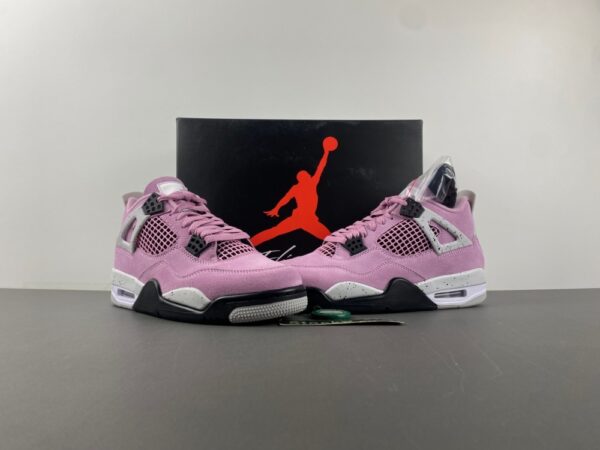 Air Jordan 4 Retro "Pink Foam" - Image 9