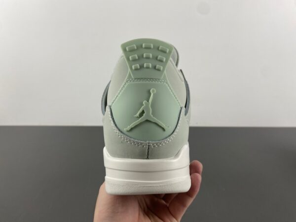 Air Jordan 4 Retro "Seafoam" - Image 10