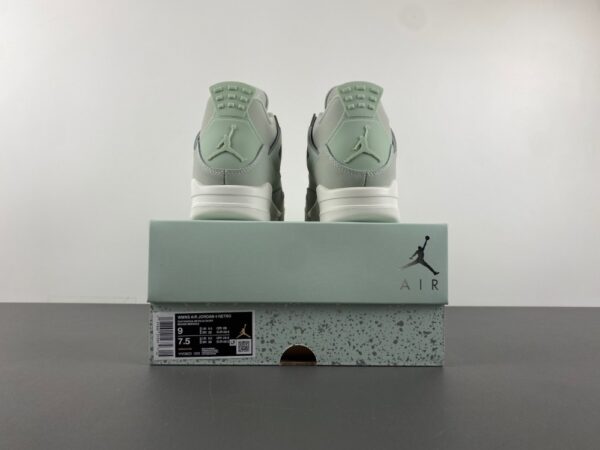 Air Jordan 4 Retro "Seafoam" - Image 8