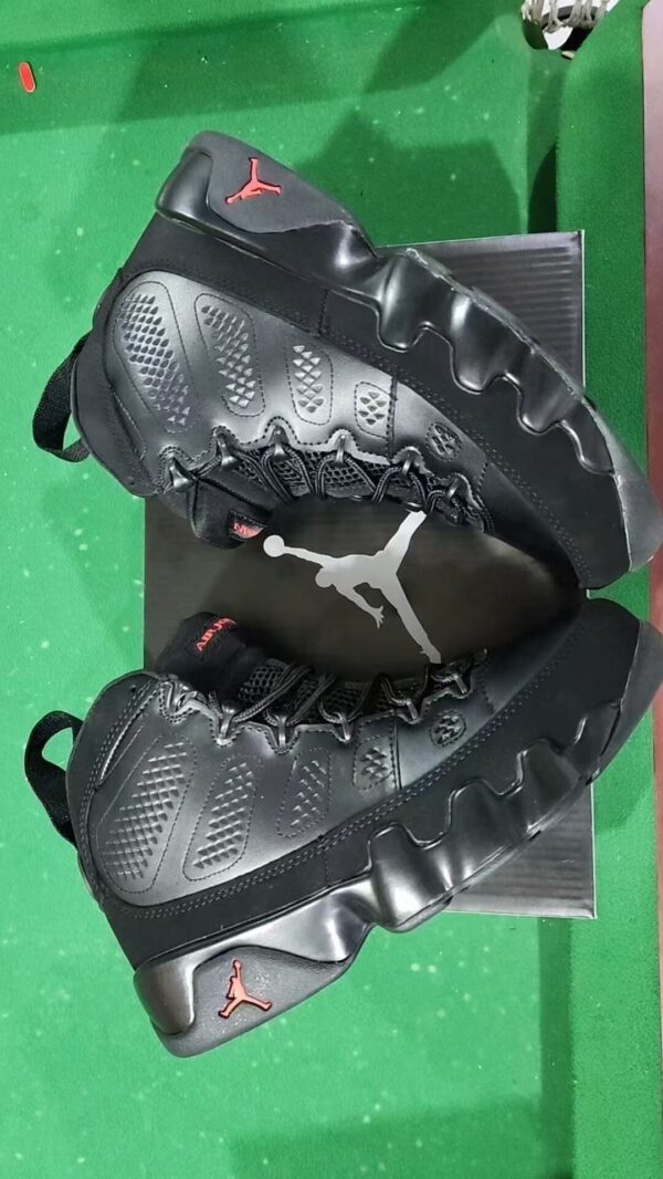 Air Jordan 9 Retro Black Cat - Image 8