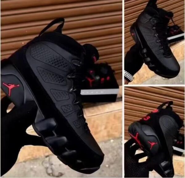 Air Jordan 9 Retro Black Cat