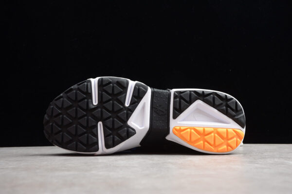 Nike Air Huarache Gripp Sail - Image 10