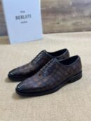 Berluti Crocodile Embossed Leather Oxford Shoes