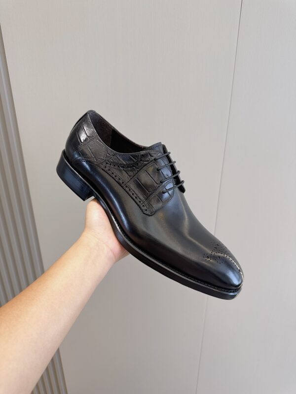 Berluti Men's Leather Derby Brogue Shoes - Image 3