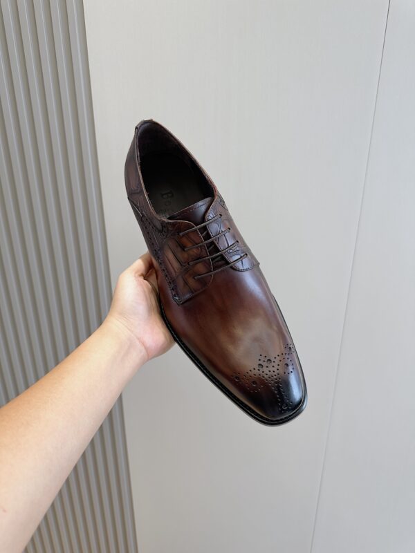 Berluti Men's Leather Derby Brogue Shoes - Image 5