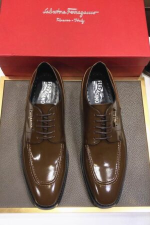 Brown Patent Leather Lace-Up Dress Shoes with Gold Logo