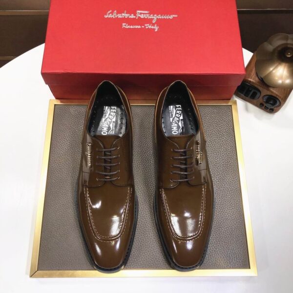 Brown Patent Leather Lace-Up Dress Shoes with Gold Logo