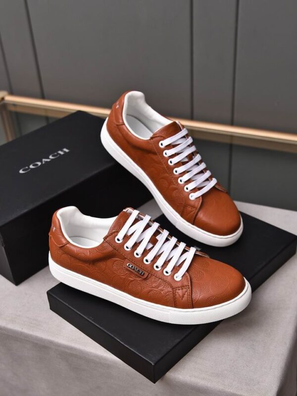 Coach Brown Leather Low-Top Sneakers - Image 4