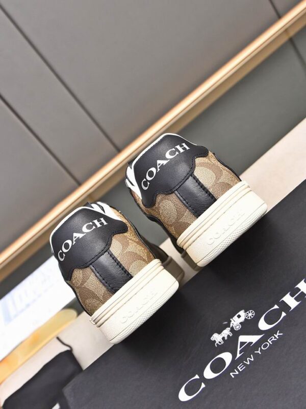 Coach Low-Top Sneakers with Mouse Graphic - Image 5