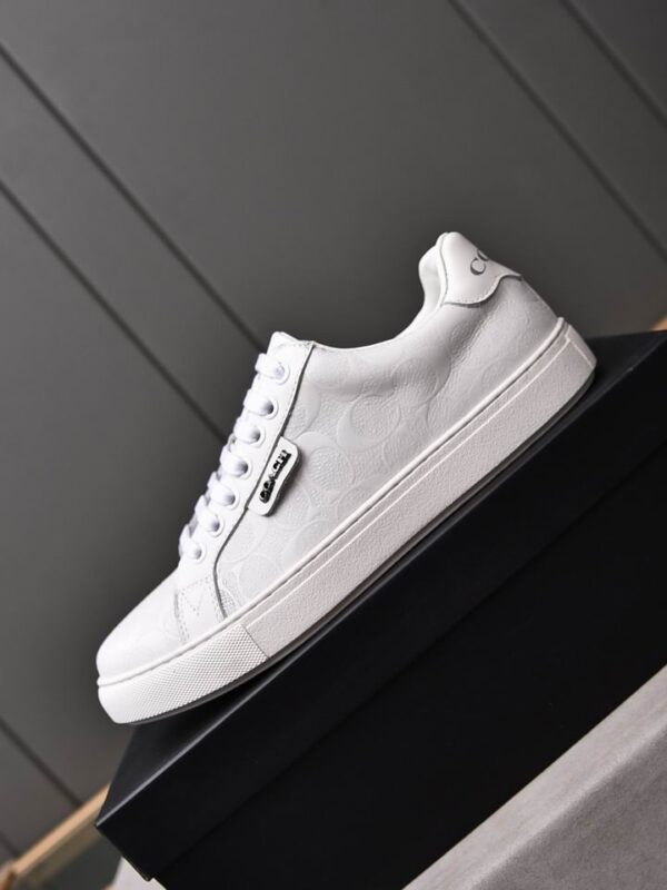Coach White Leather Low-Top Sneakers