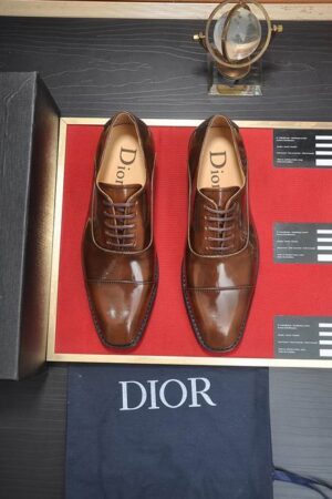 Dior Brown Leather Wingtip Oxford Shoes