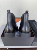 Elegant Black Leather Chelsea Boots
