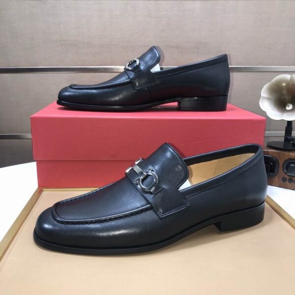 Black Matte Leather Loafers with Silver Gancini Bit Buckle.