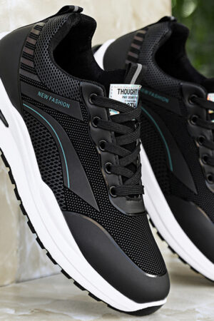 Lightweight Fashion Sneakers - Black & White