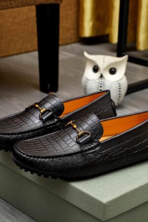 Men's Black Crocodile Embossed Leather Driving Loafers