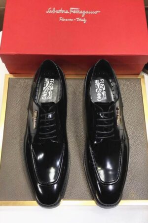 Black Patent Leather Lace-Up Dress Shoes with Gold Logo