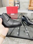 Sophisticated Black Patterned Leather Oxford Shoes