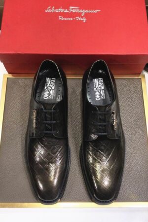 Sophisticated Black Patterned Patent Leather Oxford Shoes