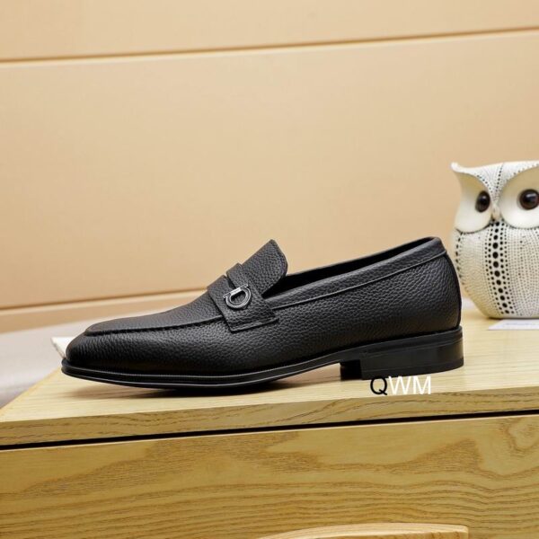 Sophisticated Black Pebbled Leather Loafers with Horse bit Buckle - Image 4