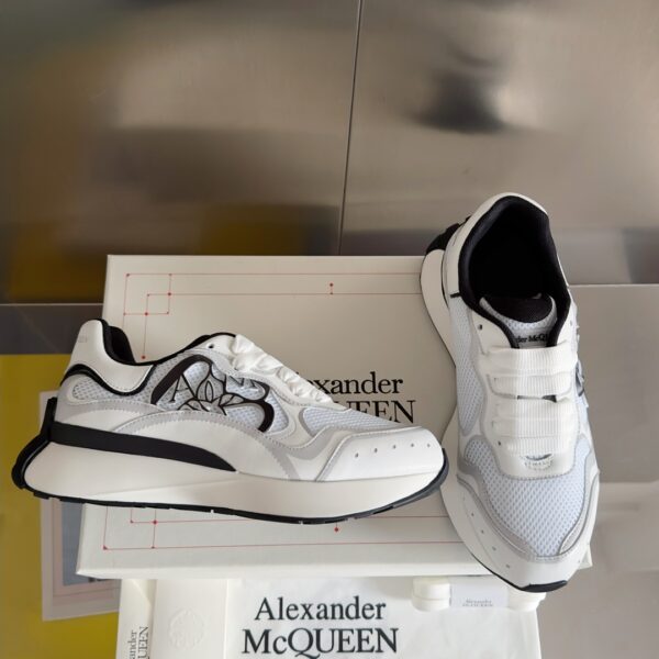 Alexander McQueen Sprint Runner White/Black Mesh Sneakers - Image 5