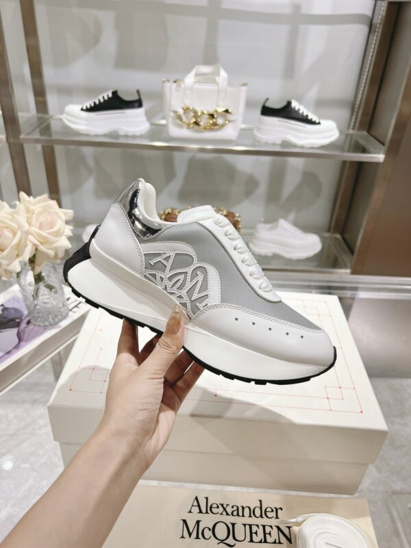 Alexander McQueen Unisex White Silver Sprint Runner Shoes - Image 6