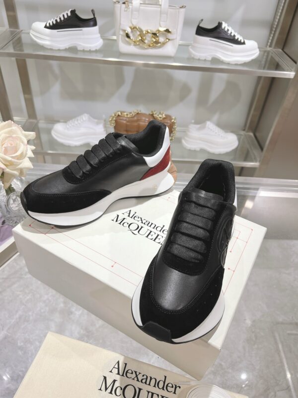 Alexander McQueen Unisex Black Red White Sprint Runner Shoes - Image 4