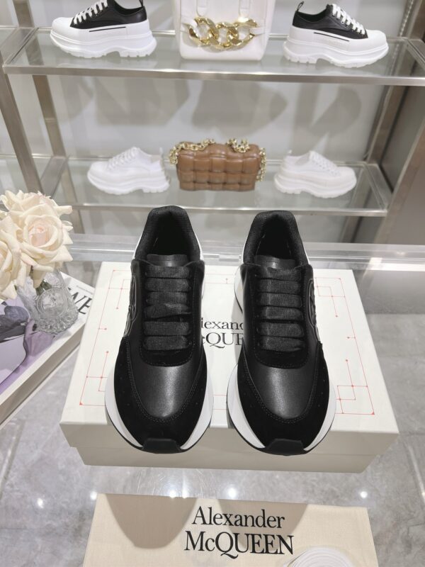 Alexander McQueen Unisex Black Red White Sprint Runner Shoes - Image 5