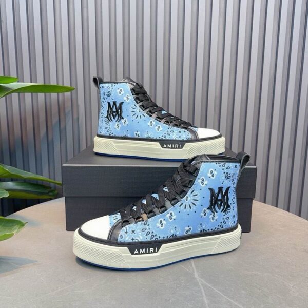 Amiri Court High Bandana Print High-Top Sneakers in Blue - Image 5