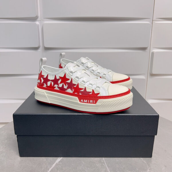 Amiri Stars Court Low-Top Sneakers in White with Red Stars. - Image 5