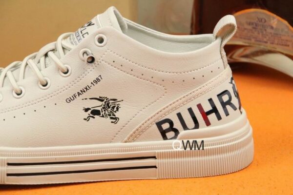 Burberry Beige Check Low-Top Sneaker. - Image 6