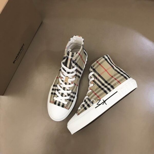 Burberry Tan and Black High-Top Sneaker with Striped Accents - Image 5