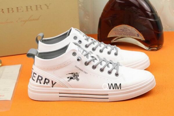 Burberry White Check and Black Low-Top Sneaker. - Image 5
