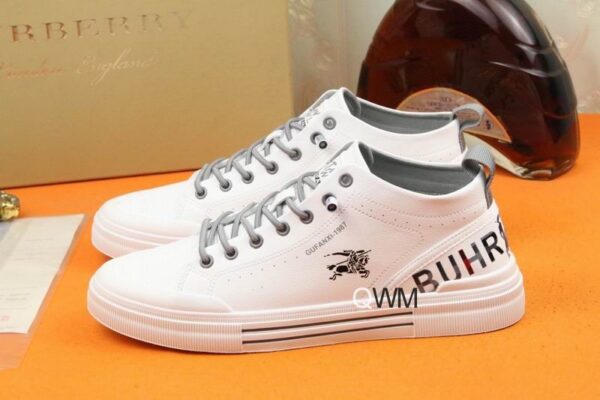 Burberry White Check and Black Low-Top Sneaker. - Image 4