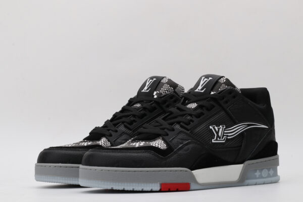 Bold Checkered Black Low-Top Sneakers - Image 5