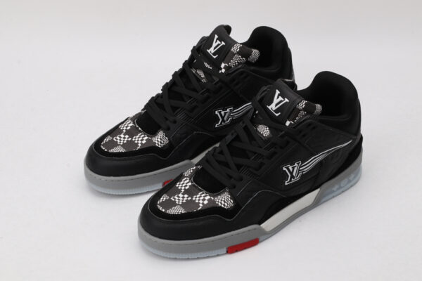 Bold Checkered Black Low-Top Sneakers - Image 4