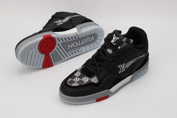Bold Checkered Black Low-Top Sneakers - Image 6