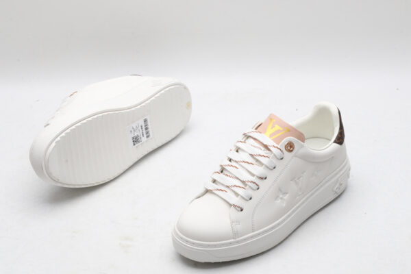 Louis Vuitton Stellar Low-Top Sneakers - White with Pink and Brown Accents - Image 5
